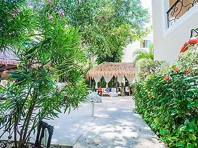 Bric Hotel & Spa Playa del Carmen